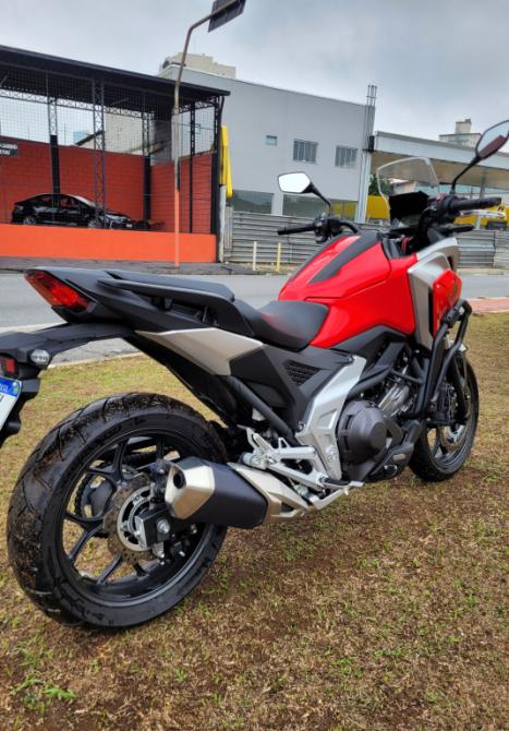 HONDA NC 750 X DCT, Foto 3