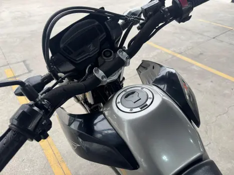 HONDA NXR Bros 160 ESDD, Foto 13