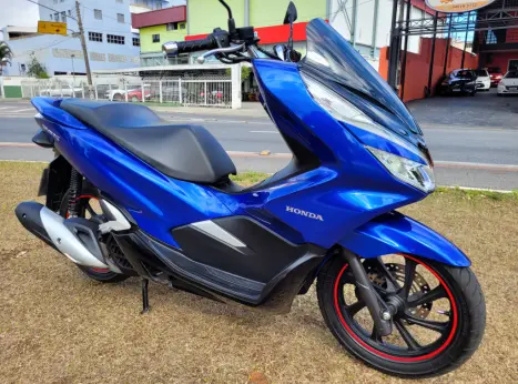 HONDA PCX 150 DLX, Foto 2 HONDA PCX 150 DLX, Foto 2