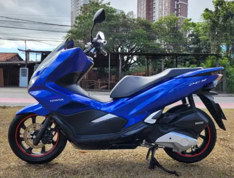 HONDA PCX 150 DLX, Foto 4 HONDA PCX 150 DLX, Foto 4