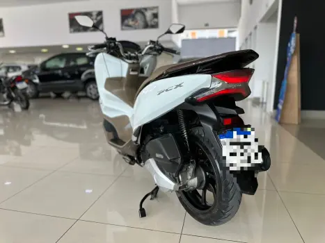 HONDA PCX 150 DLX, Foto 8