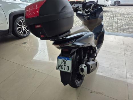 HONDA PCX 160 DLX ABS, Foto 2 HONDA PCX 160 DLX ABS, Foto 2