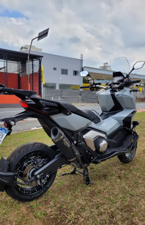 HONDA X-ADV 750 , Foto 3