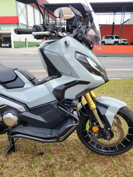 HONDA X-ADV 750 , Foto 11