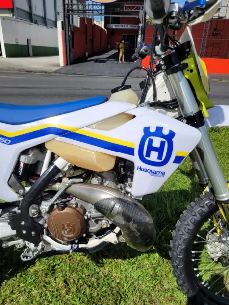 HUSQVARNA TE 250 , Foto 7