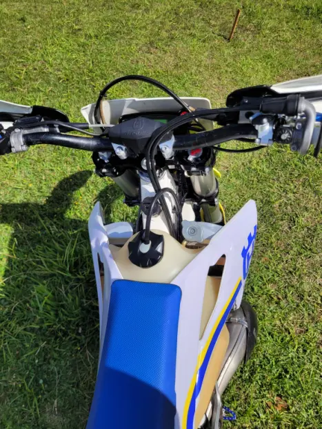 HUSQVARNA TE 250 , Foto 10