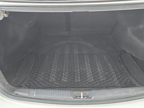 HYUNDAI Elantra 1.8 16V 4P GLS AUTOM�TICO, Foto 12