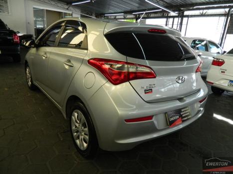HYUNDAI HB 20 Hatch 1.0 12V 4P FLEX COMFORT PLUS, Foto 4