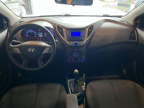 HYUNDAI HB 20 Hatch 1.6 16V 4P FLEX COMFORT PLUS AUTOM�TICO, Foto 5