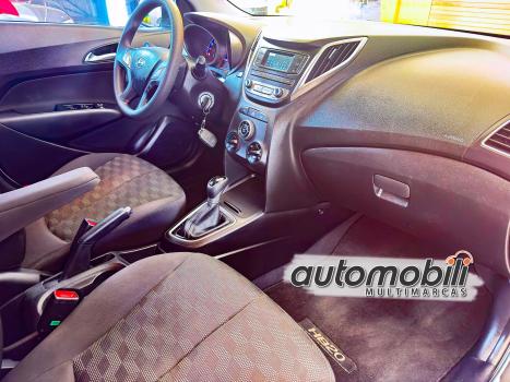 HYUNDAI HB 20 Hatch 1.6 16V 4P FLEX COMFORT PLUS AUTOM�TICO, Foto 9
