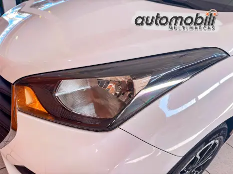 HYUNDAI HB 20 Hatch 1.6 16V 4P FLEX COMFORT PLUS AUTOM�TICO, Foto 14