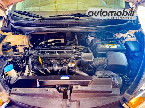 HYUNDAI HB 20 Hatch 1.6 16V 4P FLEX COMFORT PLUS AUTOM�TICO, Foto 16