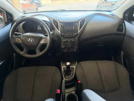 HYUNDAI HB 20 Hatch 1.0 12V 4P FLEX UNIQUE, Foto 9