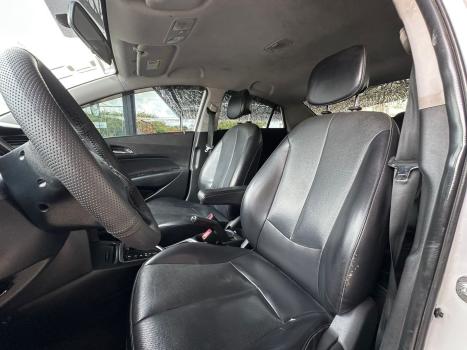 HYUNDAI HB 20 Sedan 1.6 16V 4P FLEX COMFORT PLUS AUTOM�TICO, Foto 6