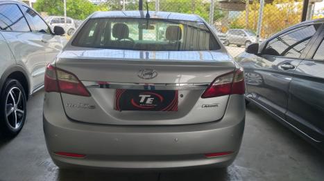 HYUNDAI HB 20 Sedan 1.6 16V 4P FLEX COMFORT PLUS AUTOM�TICO, Foto 3