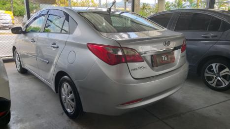 HYUNDAI HB 20 Sedan 1.6 16V 4P FLEX COMFORT PLUS AUTOM�TICO, Foto 4