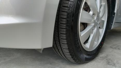 HYUNDAI HB 20 Sedan 1.6 16V 4P FLEX COMFORT PLUS AUTOM�TICO, Foto 18