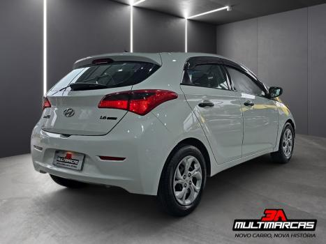 HYUNDAI HB 20 Sedan 1.6 16V 4P FLEX COMFORT STYLE, Foto 4
