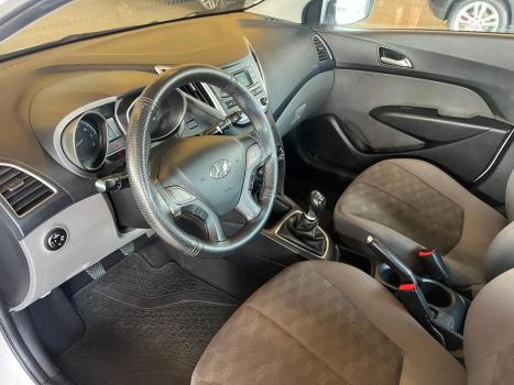 HYUNDAI HB 20 Sedan 1.6 16V 4P FLEX COMFORT PLUS, Foto 7