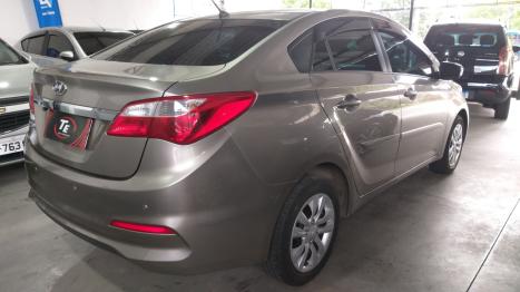 HYUNDAI HB 20 Sedan 1.0 12V 4P FLEX COMFORT PLUS, Foto 4