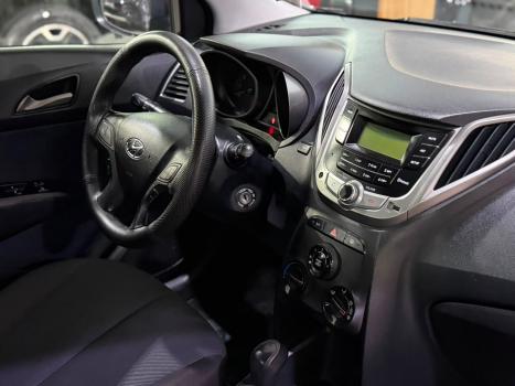HYUNDAI HB 20 Sedan 1.6 16V 4P FLEX COMFORT AUTOM�TICO, Foto 17