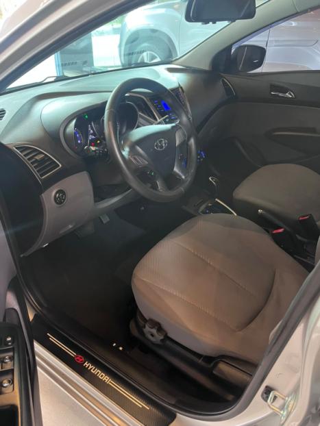 HYUNDAI HB 20 Sedan 1.6 16V 4P FLEX PREMIUM AUTOM�TICO, Foto 3
