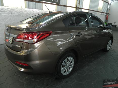 HYUNDAI HB 20 Sedan 1.6 16V 4P FLEX COMFORT AUTOM�TICO, Foto 6