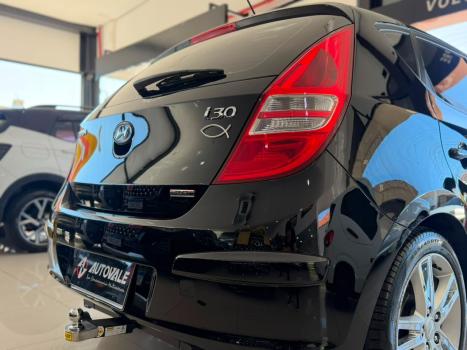 HYUNDAI I30 2.0 16V 4P, Foto 9