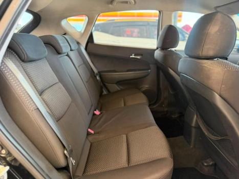 HYUNDAI I30 2.0 16V 4P, Foto 16
