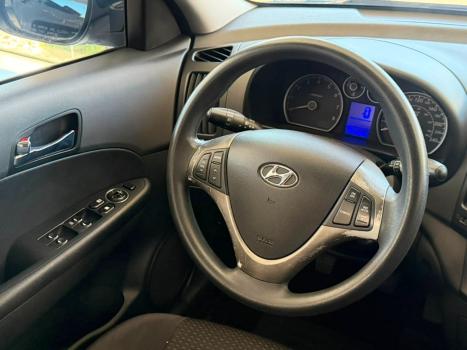 HYUNDAI I30 2.0 16V 4P, Foto 18