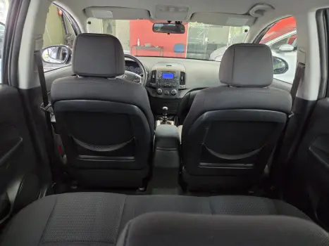 HYUNDAI I30 CW 2.0 16V 4P, Foto 9