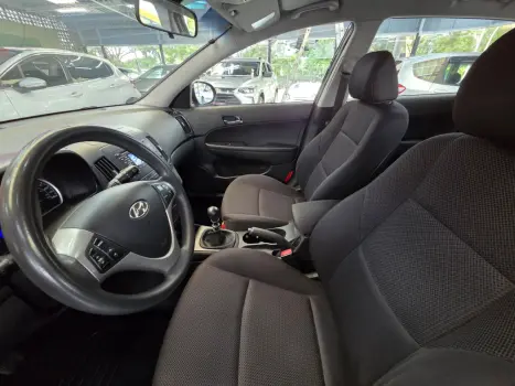 HYUNDAI I30 CW 2.0 16V 4P, Foto 16