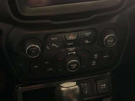 JEEP Renegade 1.3 16V 4P FLEX T270 LONGITUDE TURBO AUTOM�TICO, Foto 15