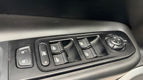 JEEP Renegade 2.0 16V 4P TURBO DIESEL LONGITUDE 4X4 AUTOM�TICO, Foto 10
