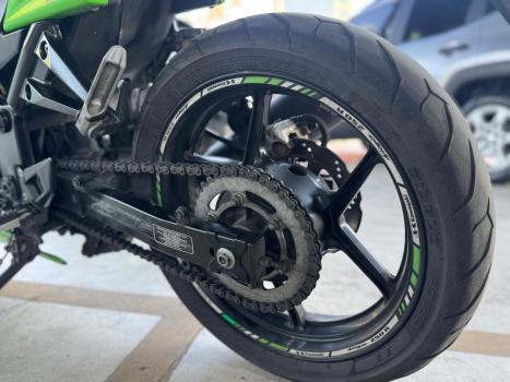 KAWASAKI Ninja 250 R, Foto 7 KAWASAKI Ninja 250 R, Foto 7
