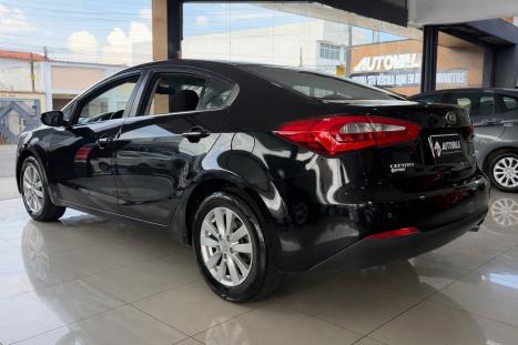 KIA Cerato Sedan 1.6 16V 4P SX3, Foto 5