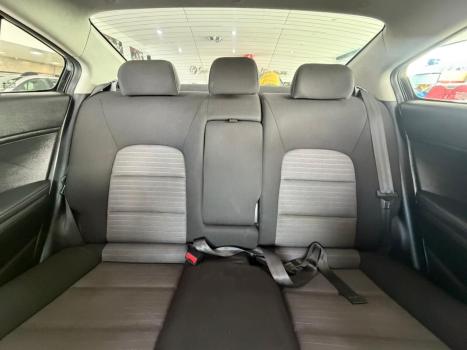 KIA Cerato Sedan 1.6 16V 4P SX3, Foto 11