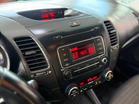 KIA Cerato Sedan 1.6 16V 4P SX3, Foto 21