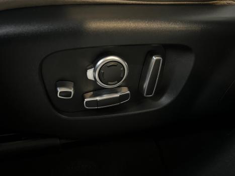 LAND ROVER Range Rover Velar 2.0 16V 4P P300 SE R-DYNAMIC AUTOMTICO, Foto 12