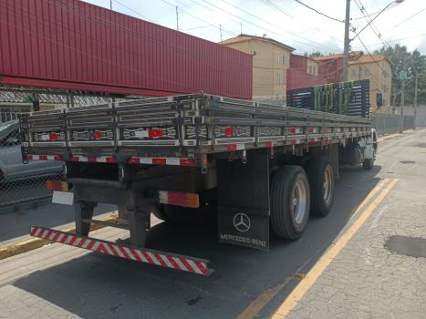 MERCEDES-BENZ Atron 2324 6X2, Foto 4