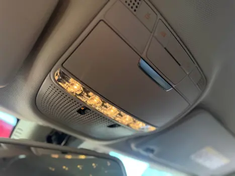 MERCEDES-BENZ C 180 1.6 16V 4P CGI EXCLUSIVE TURBO AUTOM�TICO, Foto 27