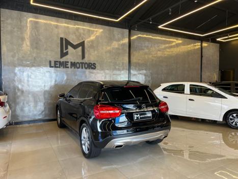 MERCEDES-BENZ GLA 200 1.6 16V 4P CGI ADVANCE TURBO AUTOM�TICO, Foto 4