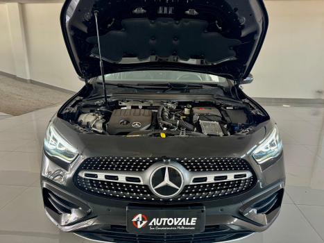 MERCEDES-BENZ GLA 200 1.6 16V 4P FLEX CGI VISION TURBO AUTOM�TICO, Foto 5