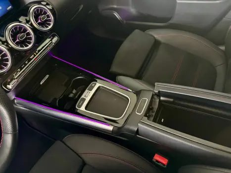 MERCEDES-BENZ GLA 200 1.6 16V 4P FLEX CGI VISION TURBO AUTOM�TICO, Foto 55