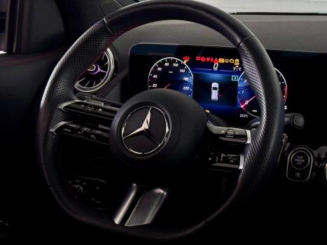 MERCEDES-BENZ GLA 200 1.3 16V 4P GCI AMG LINE 7G-DCT AUTOM�TICO, Foto 12