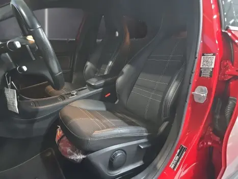 MERCEDES-BENZ GLA 200 1.6 16V 4P CGI STYLE TURBO AUTOM�TICO, Foto 9