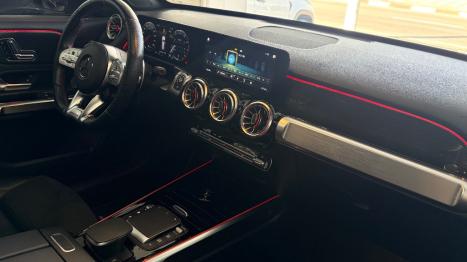 MERCEDES-BENZ GLA 35 AMG 2.0 4P CGI 4MATIC SPEEDSHIFT AUTOM�TICO, Foto 7