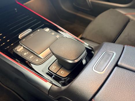 MERCEDES-BENZ GLA 35 AMG 2.0 4P CGI 4MATIC SPEEDSHIFT AUTOM�TICO, Foto 26