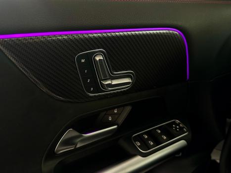 MERCEDES-BENZ GLB 200 1.3 16V 4P CGI LAUNCH EDITION TURBO 7G-TRONIC DCT AUTOMÁTICO, Foto 49 MERCEDES-BENZ GLB 200 1.3 16V 4P CGI LAUNCH EDITION TURBO 7G-TRONIC DCT AUTOMÁTICO, Foto 49