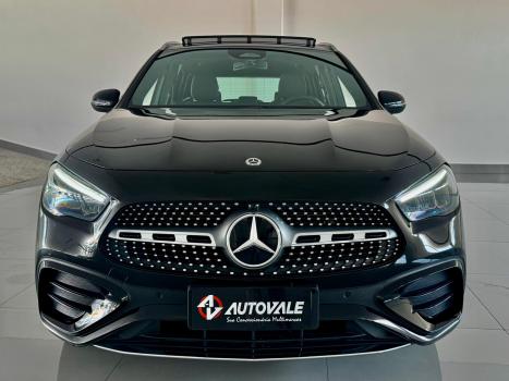 MERCEDES-BENZ GLB 200 1.3 16V 4P CGI LAUNCH EDITION TURBO 7G-TRONIC DCT AUTOM�TICO, Foto 2